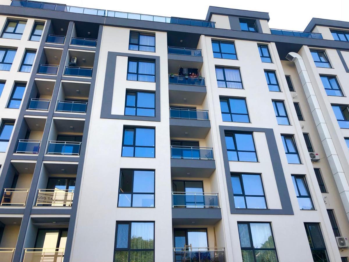 Appartement Grand Saharov à Varna Extérieur photo