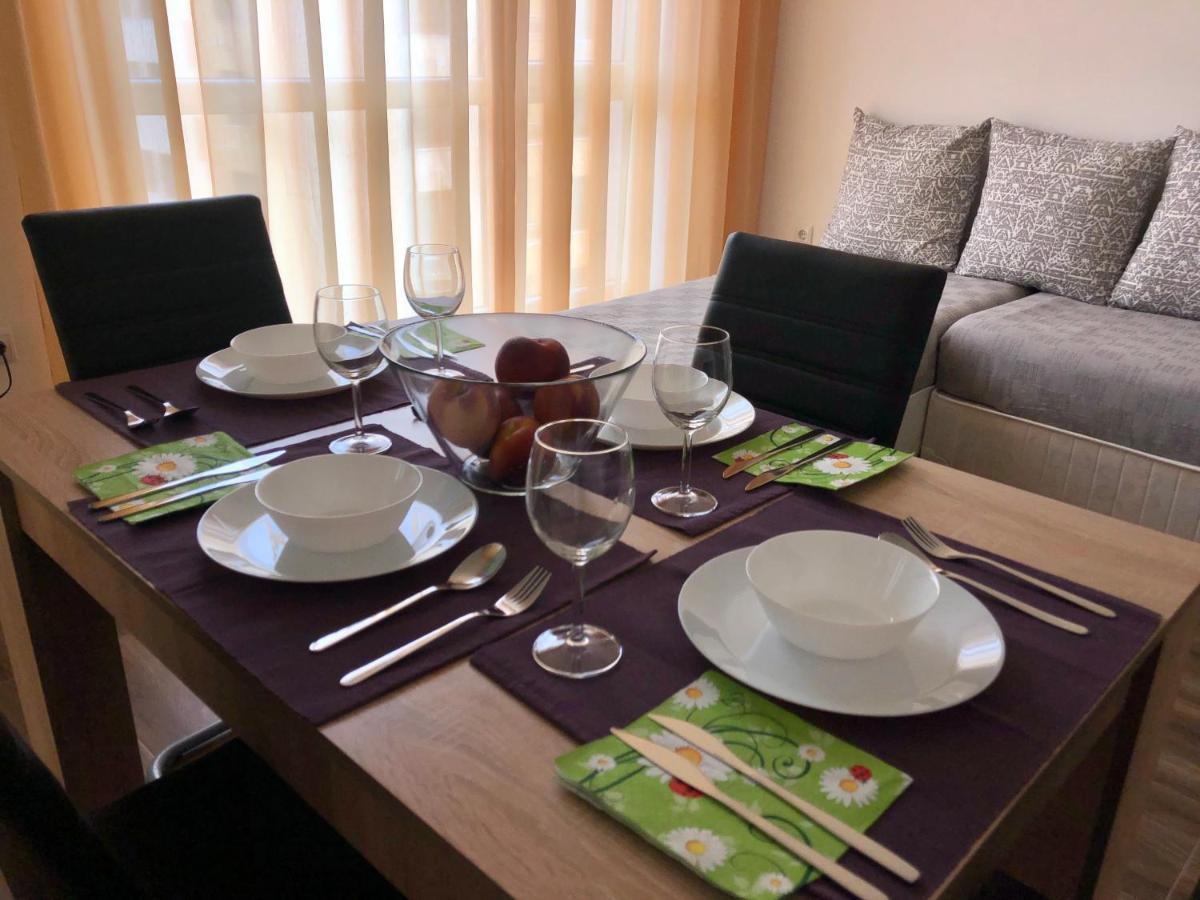 Appartement Grand Saharov à Varna Extérieur photo