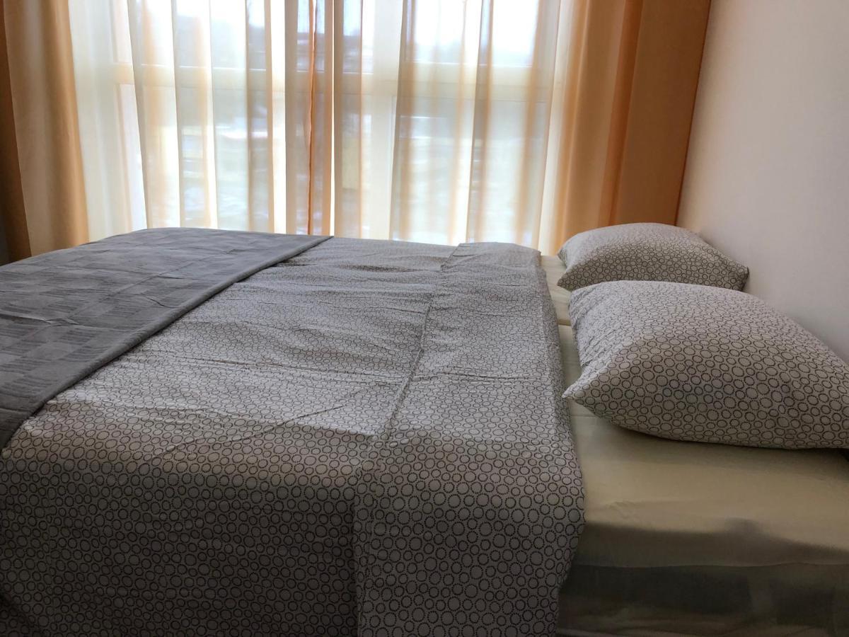 Appartement Grand Saharov à Varna Extérieur photo